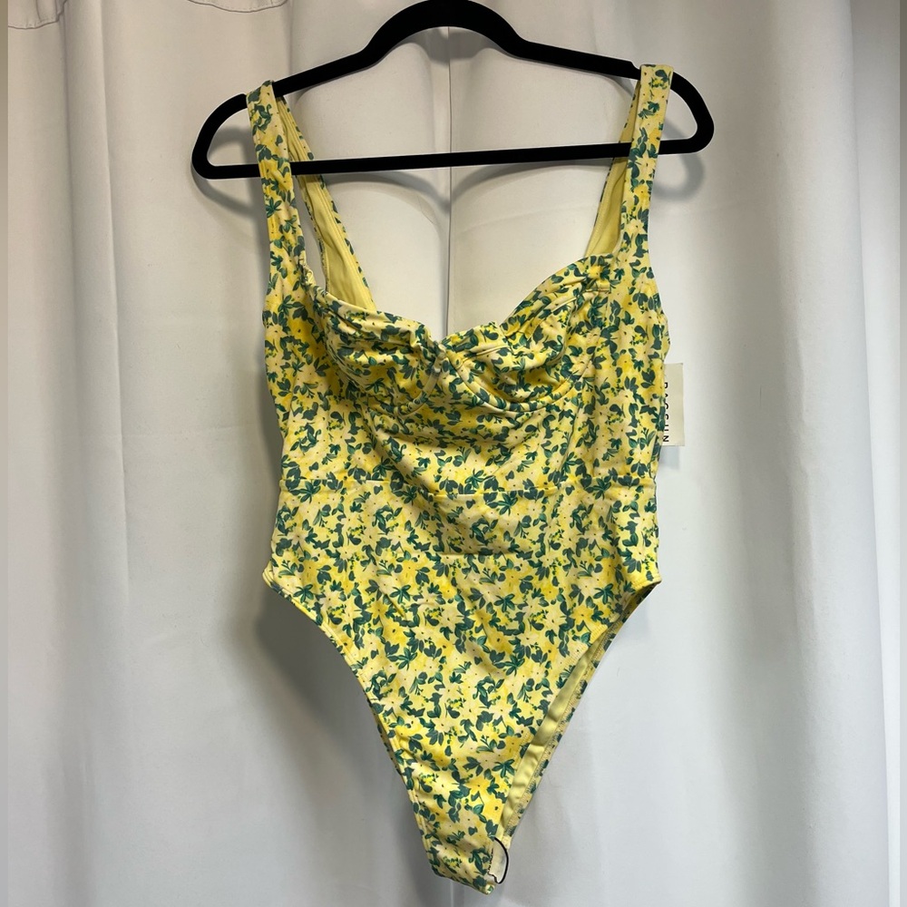 PacSun Yellow and Green Floral Bodysuit